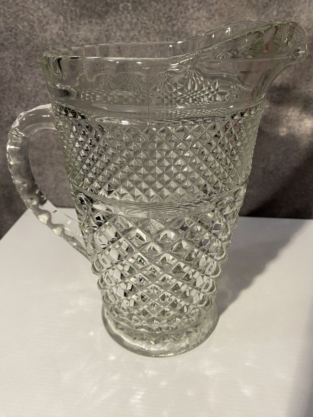 Vintage Anchor Hocking Wexford Glass Pitcher 9" Clear Diamond Pattern Starburst
